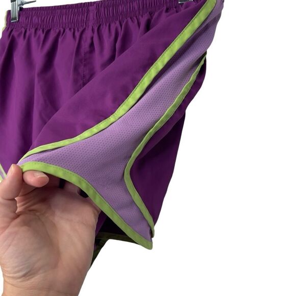 Purple green Nike Dri-Fit medium shorts embroidered swoosh - Picture 8 of 12